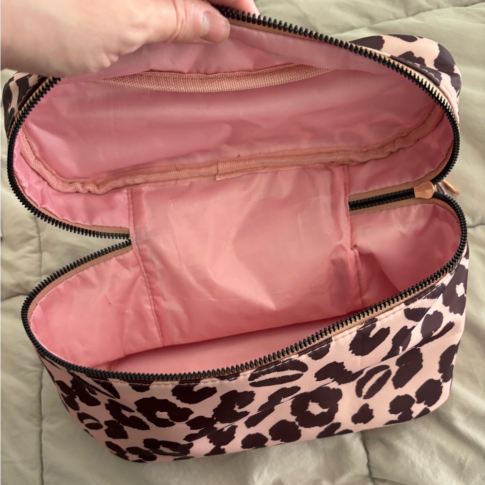 Cosmetic Pouch Set - Picture 4 of 6